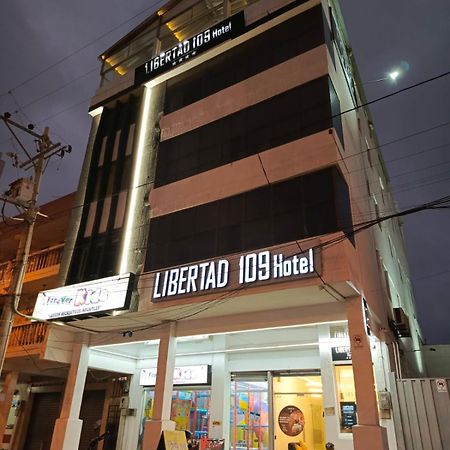Libertad 109 Hotel Con Generador Electrico La Libertad Ngoại thất bức ảnh